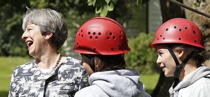 La primera ministra Theresa May, en la localidad de Glasbury,  Gales, el pasado 17 de agosto de 2017.