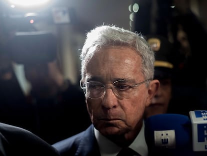 Álvaro Uribe, el pasado mes de octubre tras su llegada a la Corte Suprema de Justicia de Colombia.