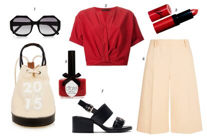 1. Elisabeth and James Gafas de sol geomtricas. 2. Donna Karan Cropped top de manga corta. 3. Rimmel London Barra de labios mate 'Kate'. 4. Marni Bolso estilo saco de loneta y piel. 5. Ciat Laca de u?as. 6. 3.1 Phillip Lim Culottes con vuelta. 7. Zara Sandalias con tacn cuadrado.