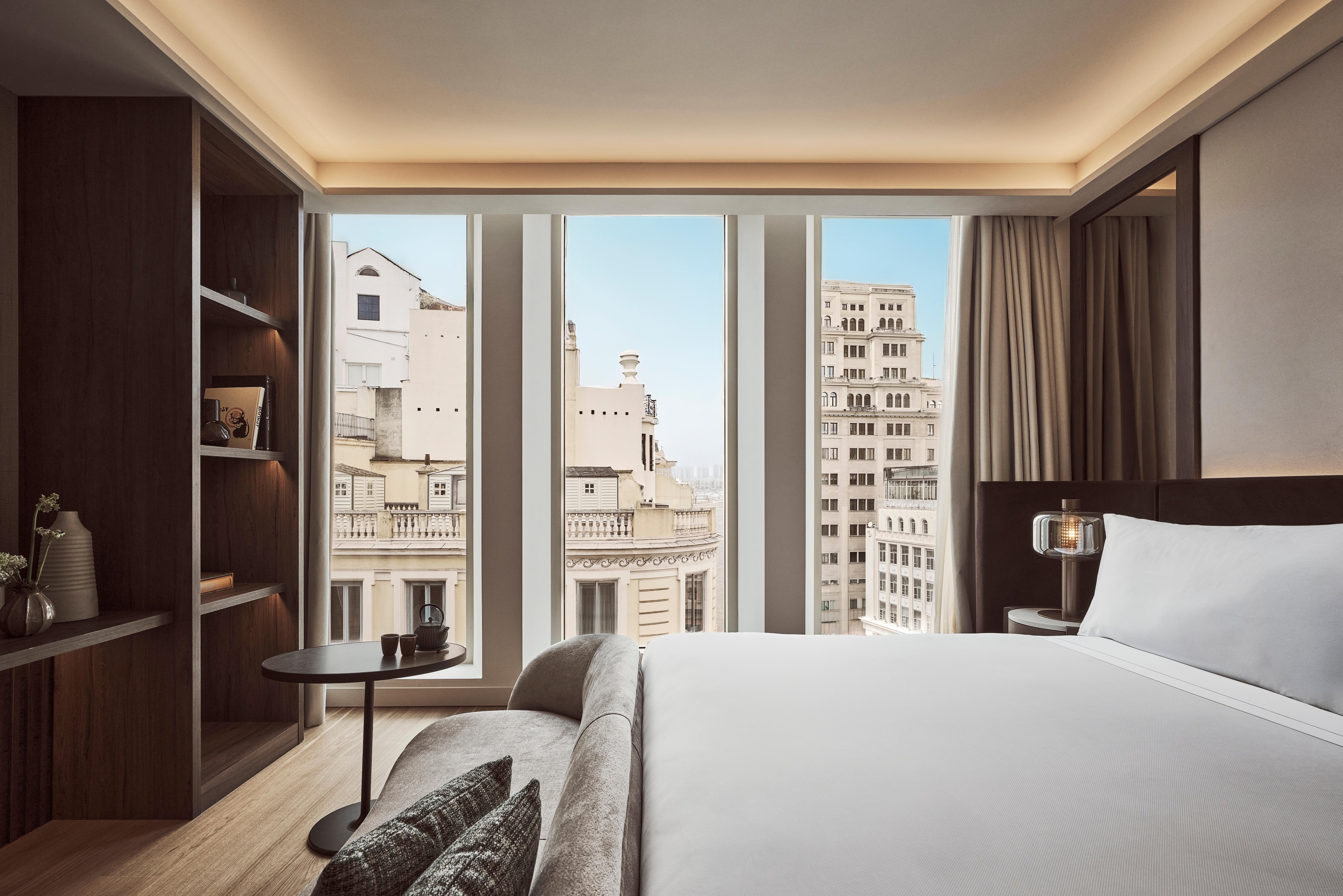 Las habitaciones del hotel han sido diseñadas por Studio Caramba.