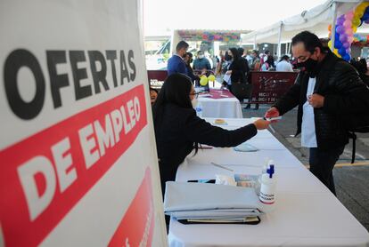 Una feria de empleo en la alcaldía Venustiano Carranza, en Ciudad de México.