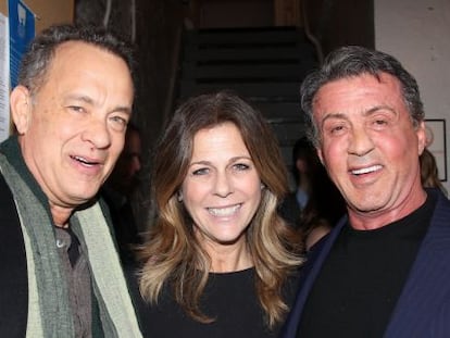 Tom Hanks, su mujer, Rita Wilson y Sylvester Stallone en la presentaci&oacute;n del musical &#039;Rocky&#039;.
 
  