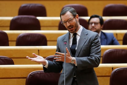 El portavoz del PP en el Senado, Javier Maroto, preguntó este martes a la vicepresidenta, Nadia Calviño.