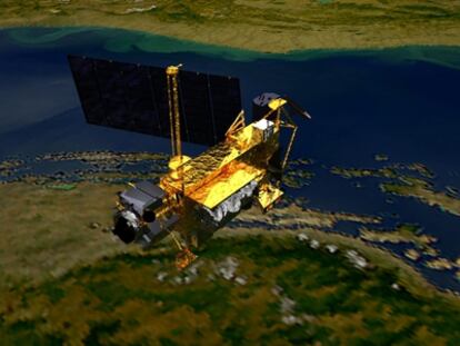 Ilustración del satélite científico de la NASA <i>UARS</i>, ahora descontrolado, que caerá a la Tierra el próximo viernes.