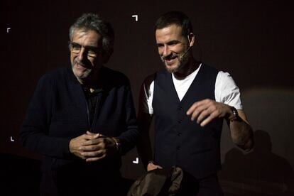 Joaquín Oristrell y Daniel Grao, en el rodaje de 'HIT'.