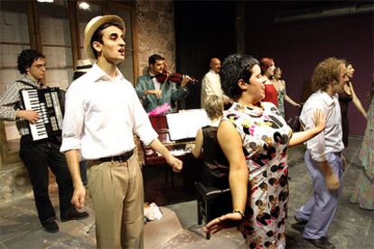 Ensayo del espectáculo <i>'Cançons arrevistades del temps de la República'.</i>