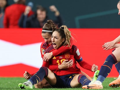 Olga Carmona celebra el gol de la victoria de la selección española en las semifinales del Mundial ante Suecia.