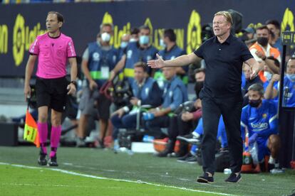 Ronald Koeman, en el partido del Barcelona frente al Cádiz en el Nuevo Mirandilla.