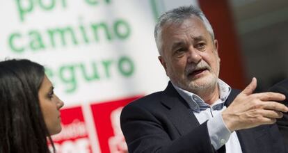 Griñán, ayer en un actoparticipa en un acto sectorial sobre I+D+i.