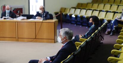 Andrea Orcel y Ana Botín, en el juicio por el fichaje frustrado del banquero.