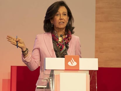 Ana Botín, presidenta del Santander, en la presentación de los nuevos objetivos en Londres. 