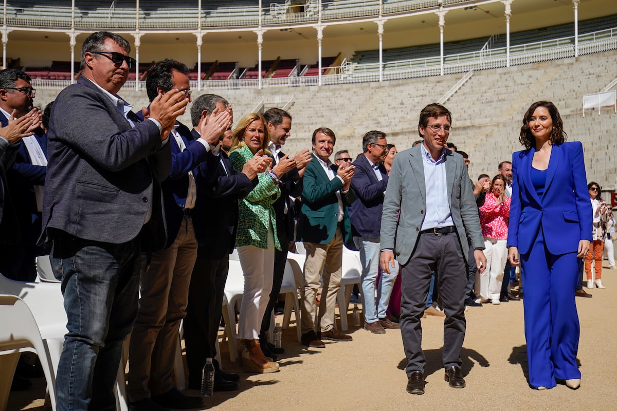Elecciones: El PP de Ayuso pide a sus diputados y concejales 1.500 ...