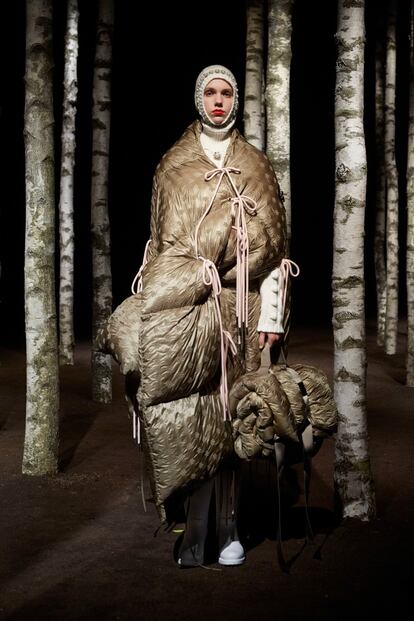 smag-moncler-5-simone-rocha-rf19-0136