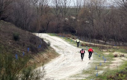 Senda ecológica desde la Casa de Campo hasta el Parque Regional del Curso Medio del Guadarrama.