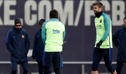 Luis Enrique i Piqué, a l'entrenament.