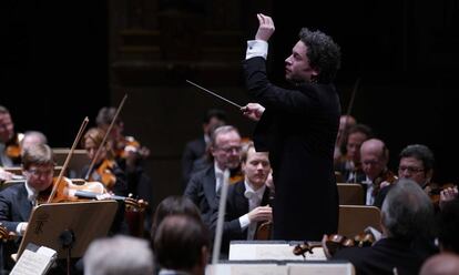 Dudamel dirige la Filarm&oacute;nica de Viena, el s&aacute;bado en el Real. 