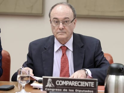 Luis Linde, gobernador del Banco de Espa&ntilde;a, esta ma&ntilde;ana