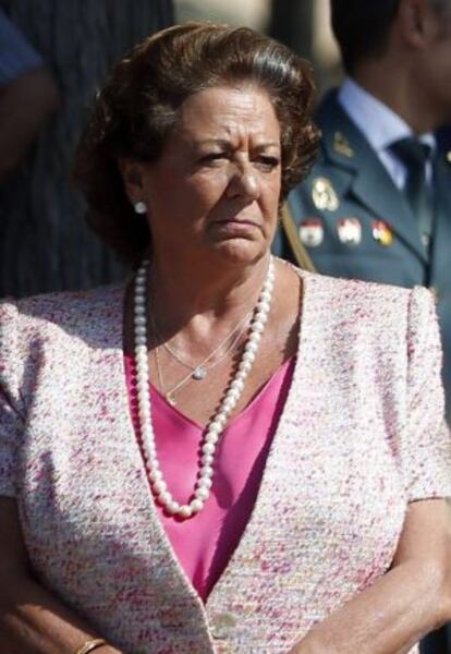 La alcaldesa de Valencia, Rita Barberá, en el desfile del domingo.