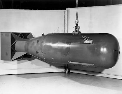 Réplica de 'Little Boy', la bomba atómica que fue lanzada desde el avión B-29 'Enola Gay' sobre Hiroshima el 6 de agosto de 1945.