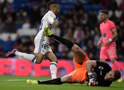 Mariano celebra su gol a la Cultural.