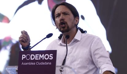 Pablo Iglesias en la asamblea de Podemos en plaza de toros de Vistalegre.