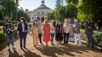 Encuentro con algunos de los cantaores que participan en la Bienal de Flamenco, este miércoles en Sevilla.
PACO PUENTES