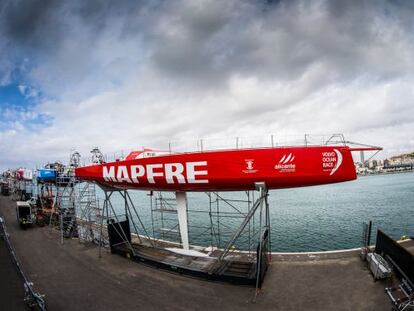 El barco espa&ntilde;ol, patrocinado por Mapfre.