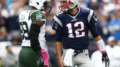 Tom Brady, de los Patriots, y Coples, de los Jets