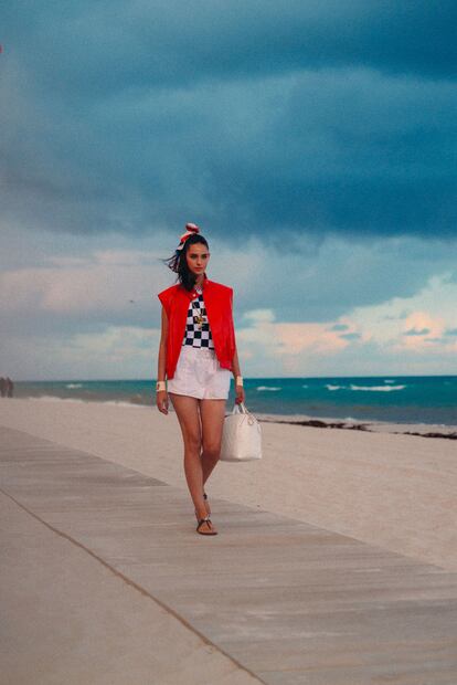 chanel_look-016-cruise-2022-23-show-in-miami1-HD