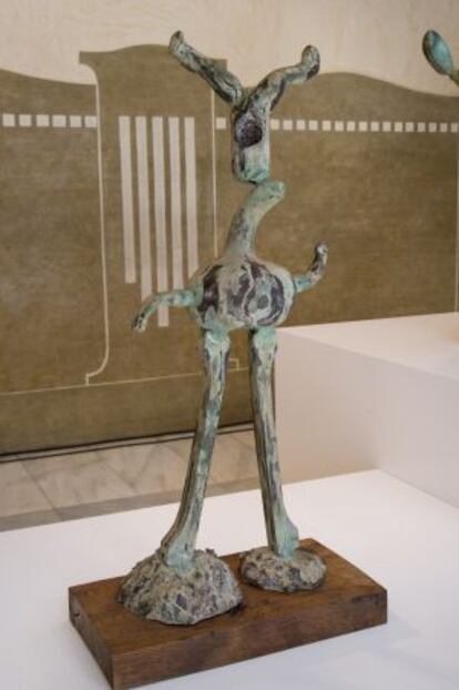 'L'equilibrista', del 1969, feta per Miró amb una carabassa, dos fragments de moble i una nina.