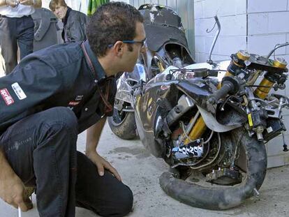 Estado en que quedó la moto de Taro Segikuchi, que sufrió fractura de la pelvis y de dos costillas.