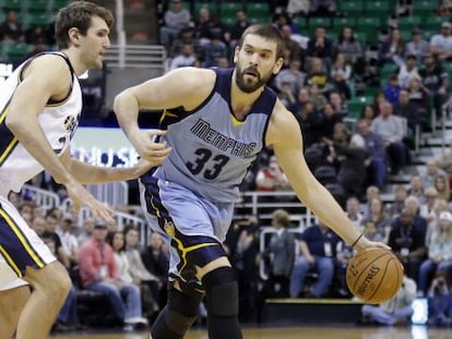 Marc Gasol, ante Whitey.