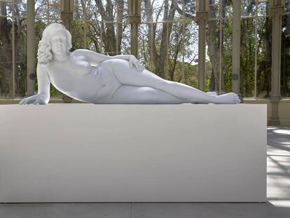 Una figura de la colección de esculturas monumentales ‘Cuatro moldes’ del artista Charles Ray.