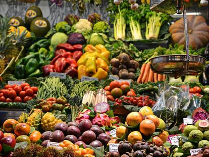 Durante el confinamiento en España ha crecido la compra de legumbres, frutas y verduras