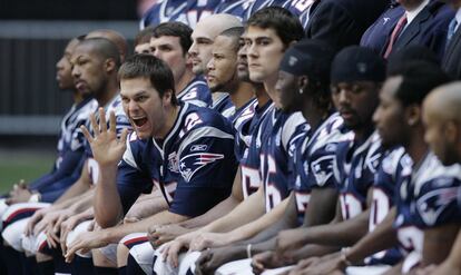 La historia de Brady tiene semejanzas como la de Rocky Balboa, aquel personaje que creó Sylvester Stallone. El quarterback y el boxeador no eran vistos como las grandes promesas y caían en el grupo de los subestimados. 