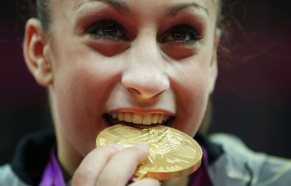 Wieber, con la medalla de oro.