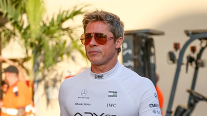 Brad Pitt durante eel Gran Premio de Fórmula 1 de Abu Dabi, celebrado en el circuito Yas Marina el 5 de diciembre de 2024.