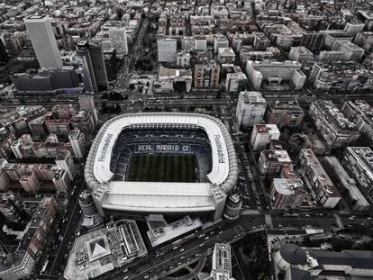 El Real Madrid pide a Carmena reformar el Bernabéu en verano de 2018