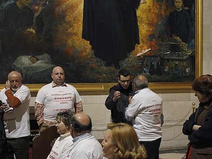 Los encerrados en la Almudena.