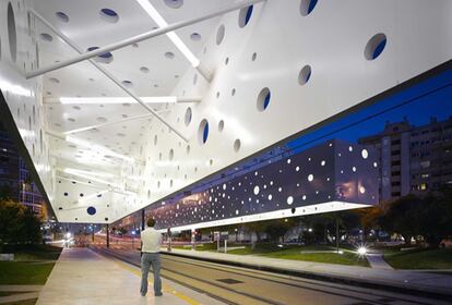 Parada del Tram d'Alacant, de Carlos Bañón, Andrés Silanés i Fernando Valderrama (2005-2006).