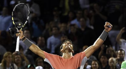 Nadal celebra su victoria ante el italiano Fognini.