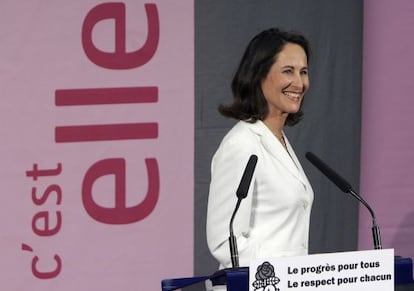 S&eacute;gol&egrave;ne Royal, tras su victoria en las primarias en 2006.