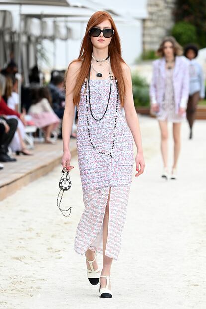 Chanel Cruise 2023 Collection  : Runway In Monte-Carlo