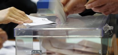 Urna de votaciones a elecciones municipales. 