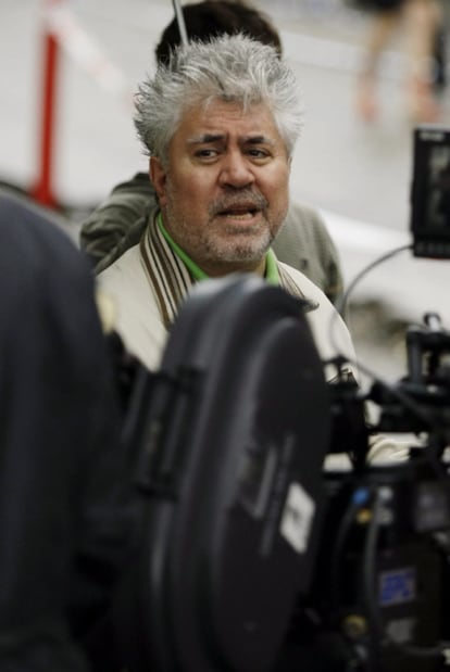 Almodóvar , uno de los cineastas europeos firmantes.