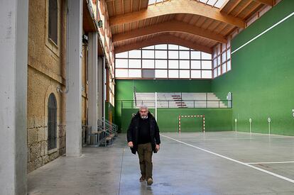 José Ignacio Delgado, en el interior del pabellón deportivo de Caleruega.