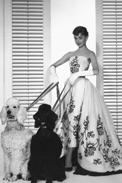 Vestido de Givenchy para Sabrina. 