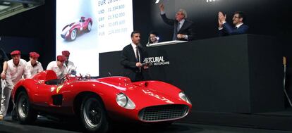 Ferrari 335 Sport Scaglietti de 1957 vendido por casi 36 millones de dólares