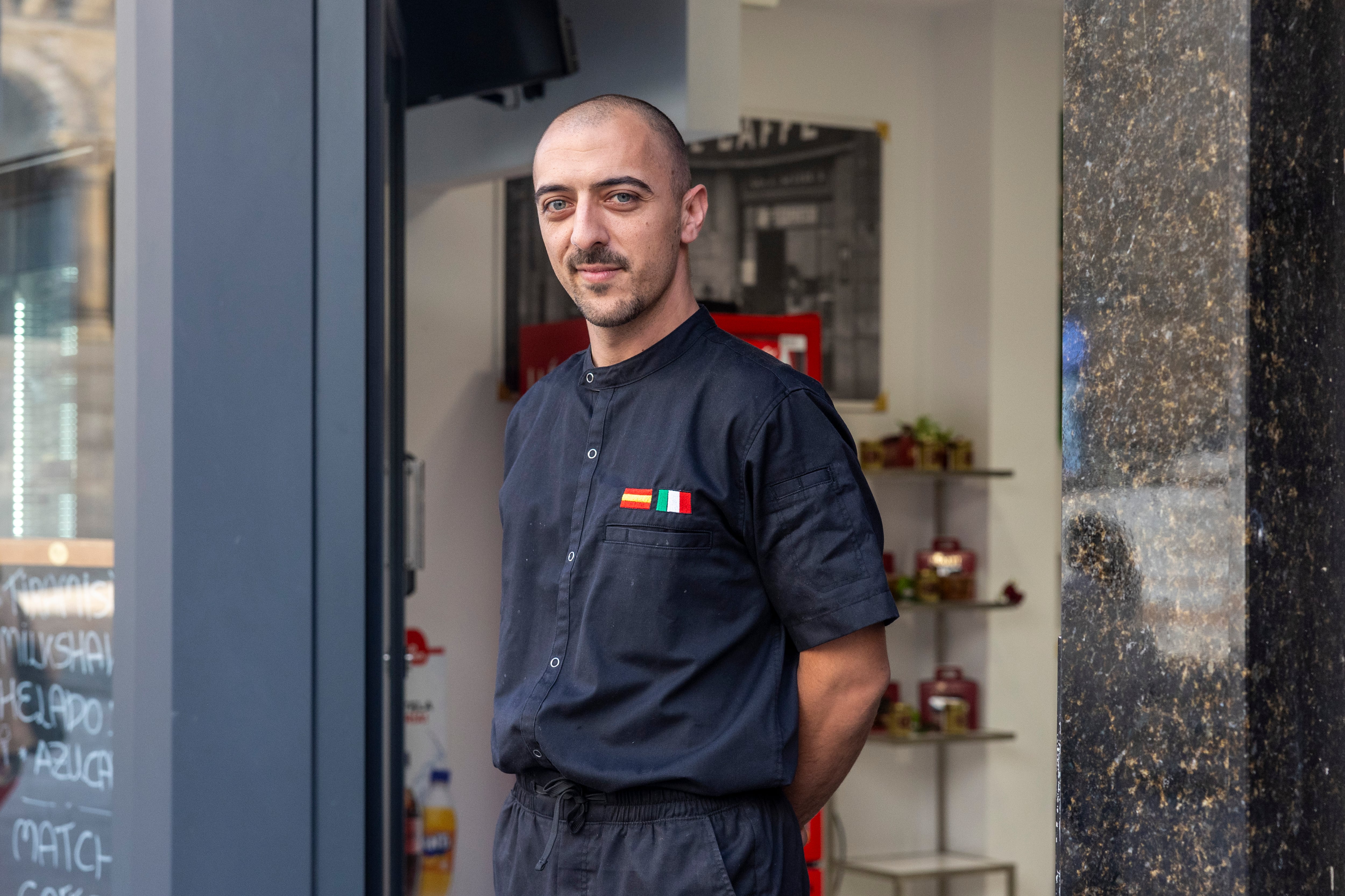Gabriele Naponiello, uno de los responsables de Pompi, que acaba de abrir su primera tienda en Segovia.