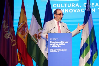 Sergio Díaz-Granados, presidente ejecutivo de CAF, durante la conferencia internacional de Sevilla.